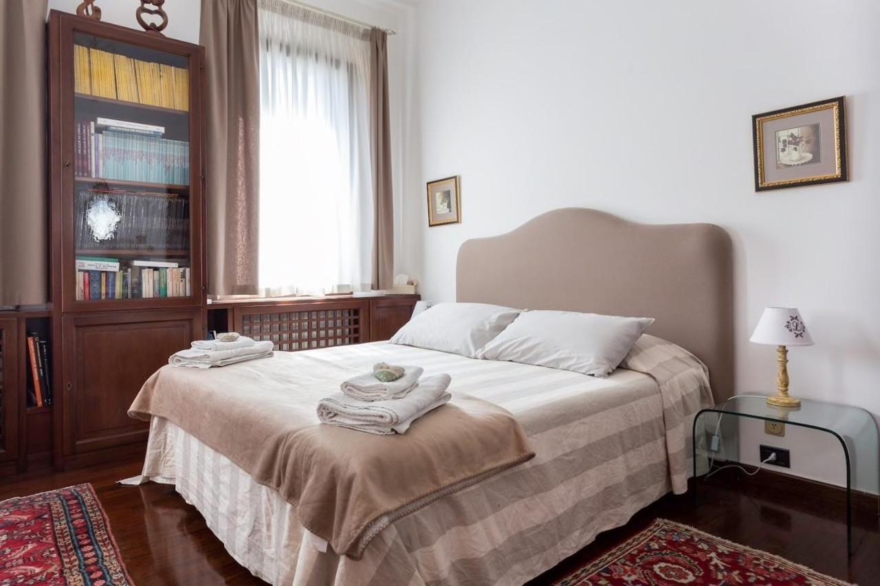 B&B 'E' Lido Di Venezia Bagian luar foto
